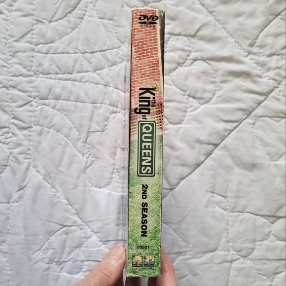 3/$15 🌸 King Of Queens - Picture 3 of 16